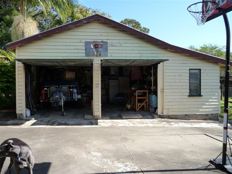 17 Bernecker Street, Carina QLD 4152