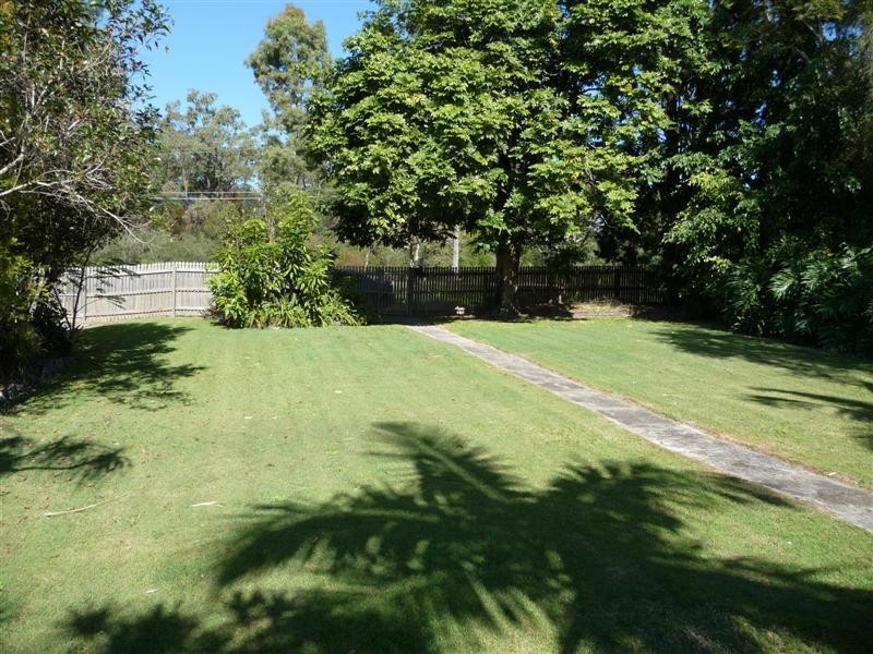 17 Bernecker Street, Carina QLD 4152
