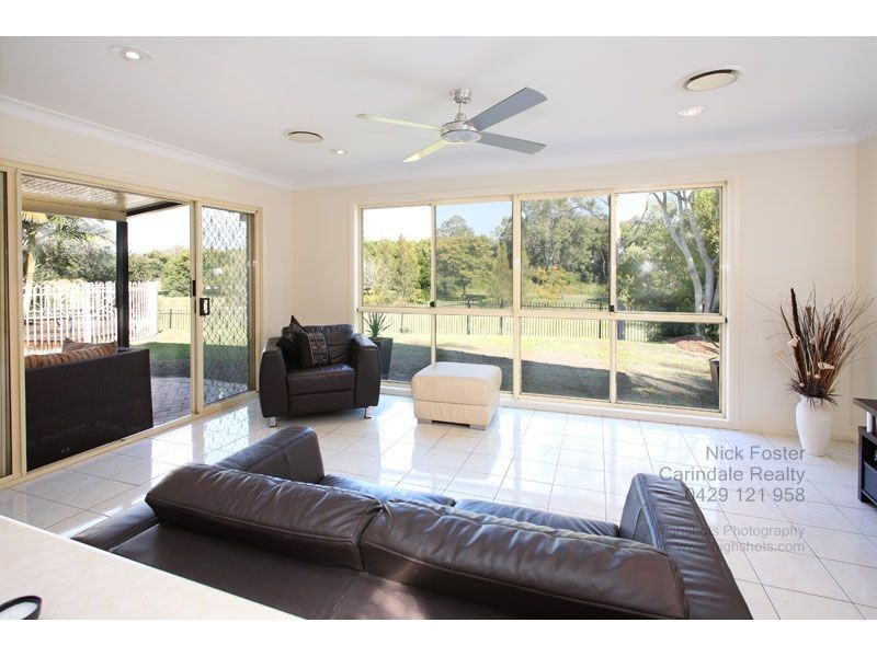 6 Wentworth Place, Carindale QLD 4152