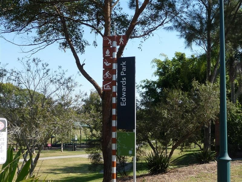 6 Wentworth Place, Carindale QLD 4152