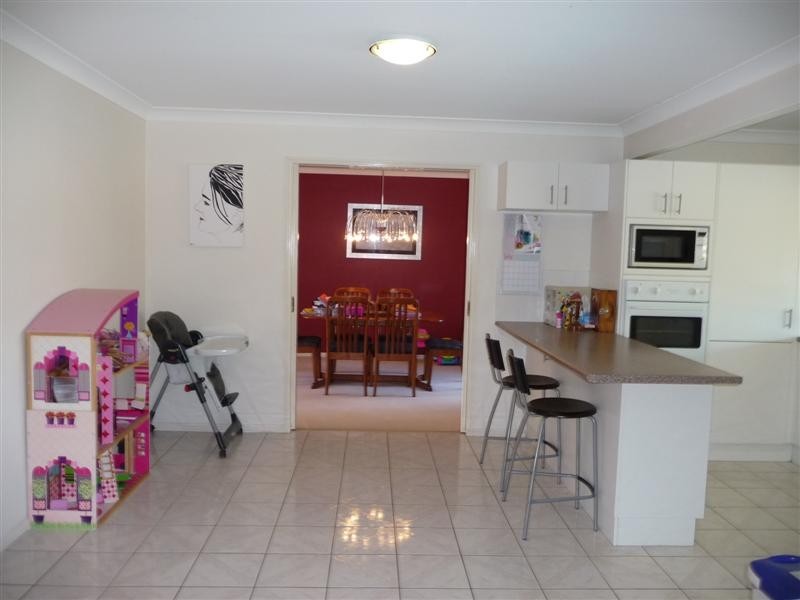 3 Vermeer Close, Mackenzie QLD 4156