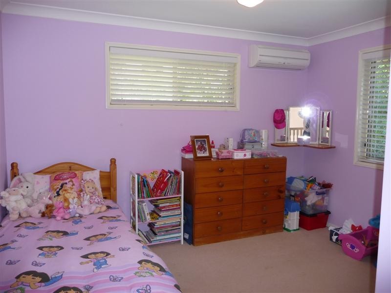 3 Vermeer Close, Mackenzie QLD 4156