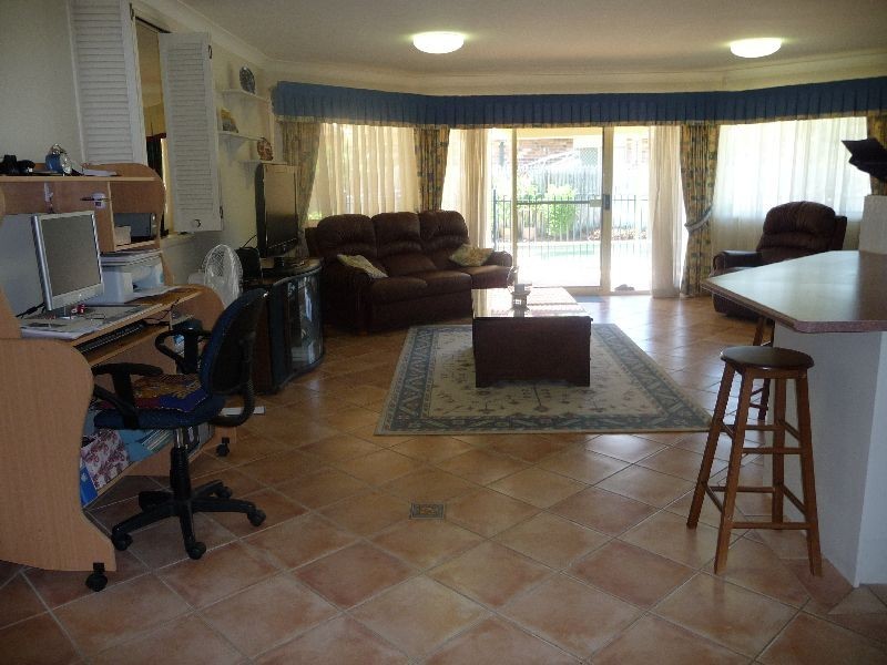 21 Piccadilly Place, Carindale QLD 4152