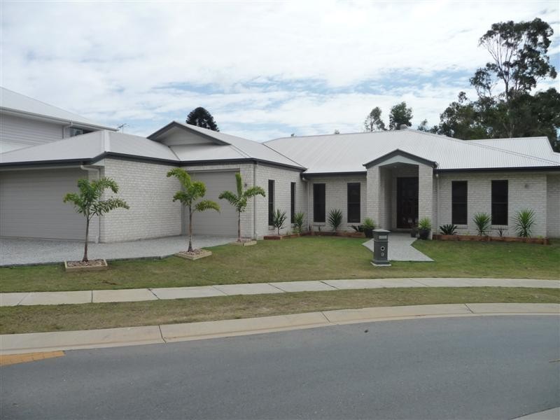 9 Gumdale Street, Wakerley QLD 4154