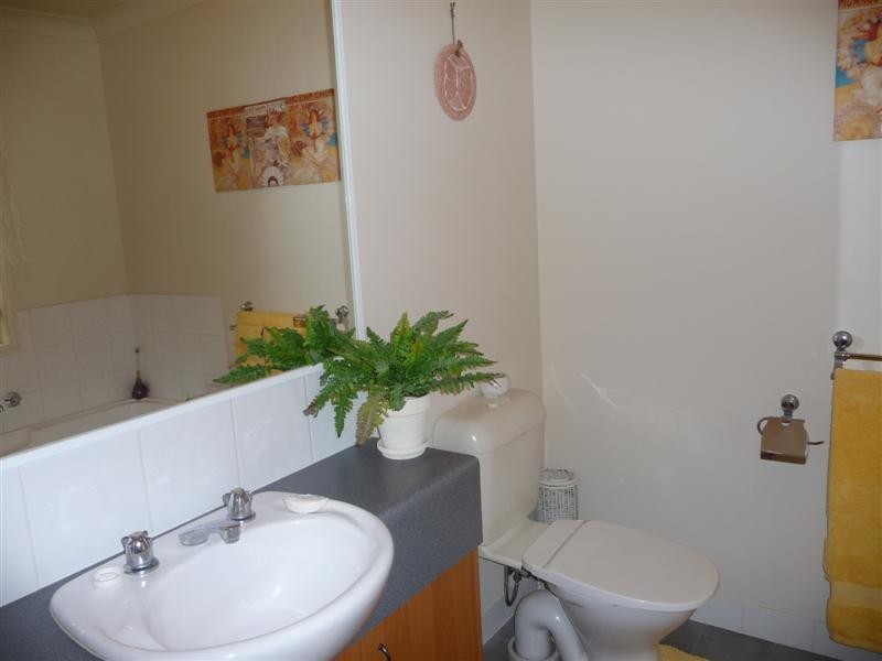 20.81 Network Drive, Wynnum West QLD 4178