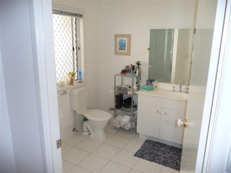 7 Trafalgar Place, Carindale QLD 4152