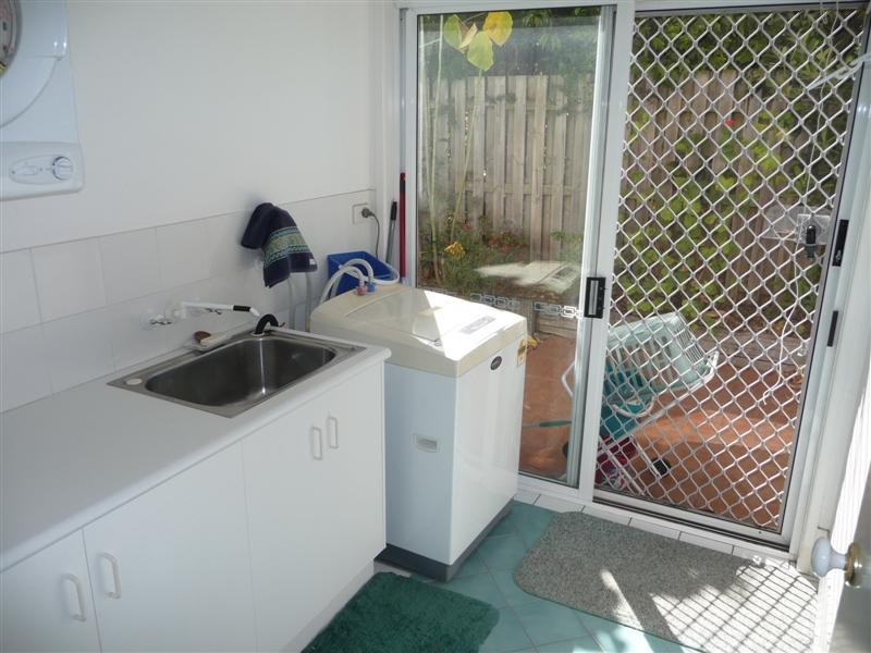 7 Trafalgar Place, Carindale QLD 4152