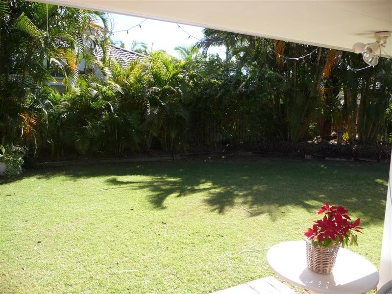 7 Trafalgar Place, Carindale QLD 4152