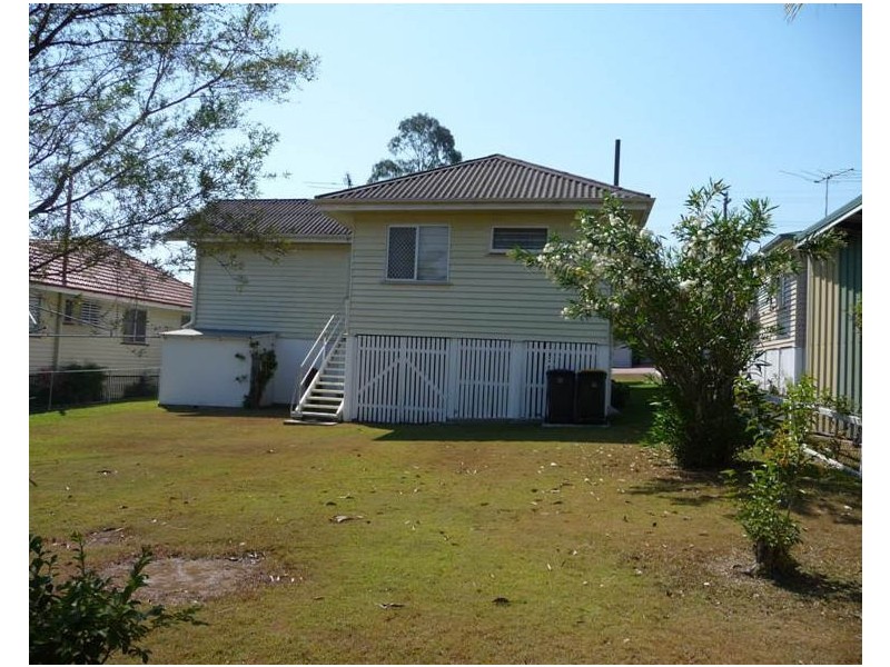 22 Merle Street, Carina QLD 4152