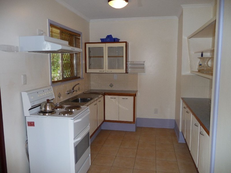 12 Meron Street, Wynnum West QLD 4178