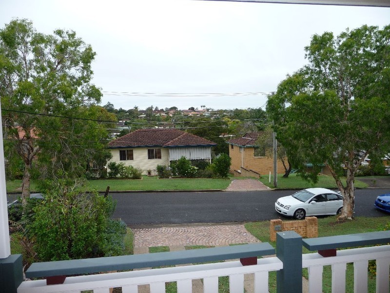 12 Meron Street, Wynnum West QLD 4178