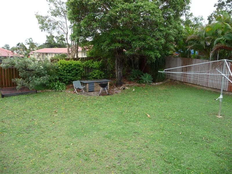 12 Meron Street, Wynnum West QLD 4178