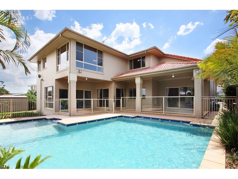 19  Woodland Street, Carindale QLD 4152