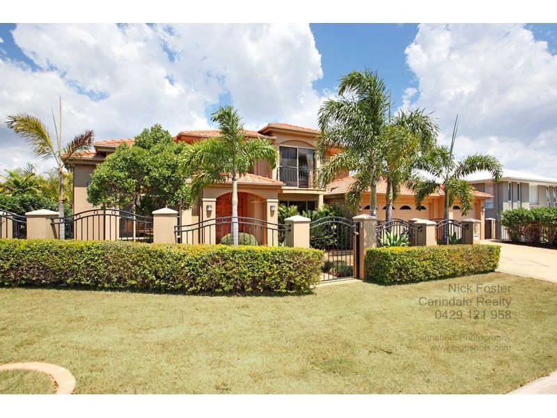 19  Woodland Street, Carindale QLD 4152