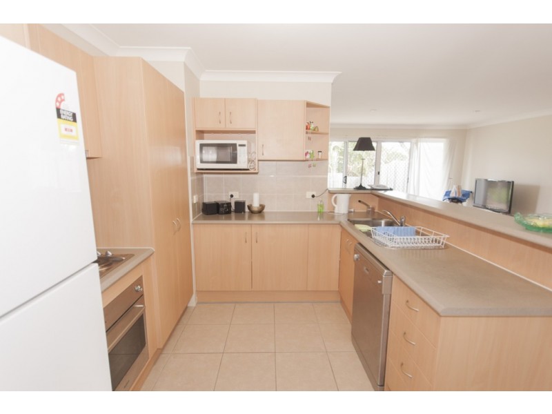 14 Jasmine Street, Wakerley QLD 4154