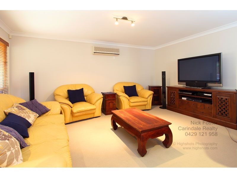 12 Kilburn Close, Carindale QLD 4152