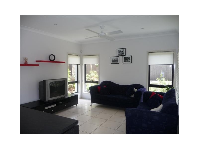 110 Tristania Way, Mount Gravatt East QLD 4122