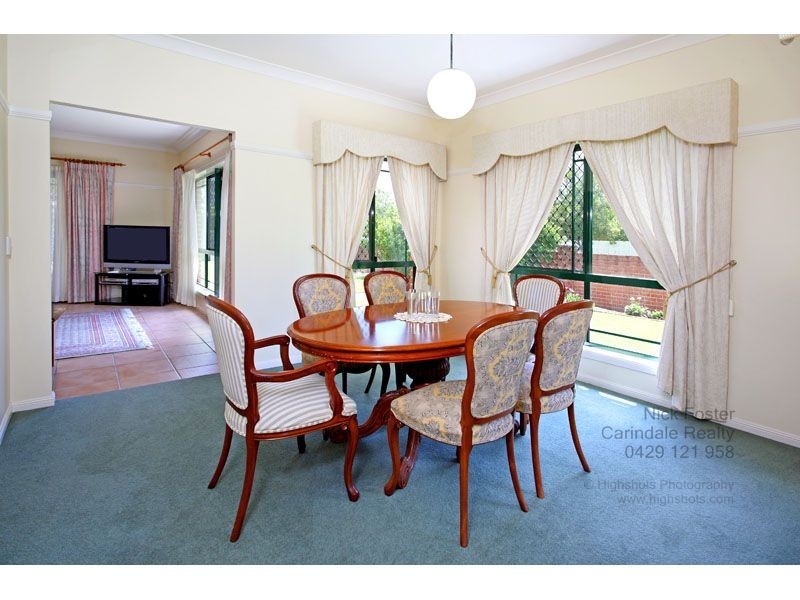 221 Cribb Road, Carindale QLD 4152