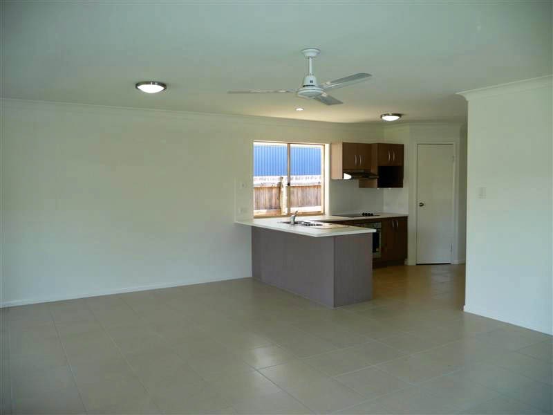 13 Tina Street, Redland Bay QLD 4165