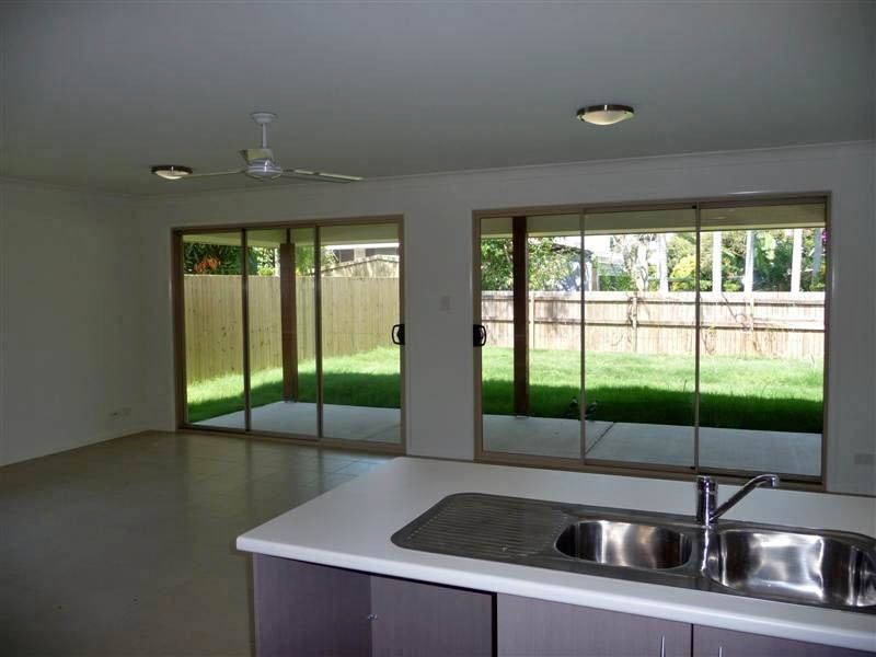 13 Tina Street, Redland Bay QLD 4165