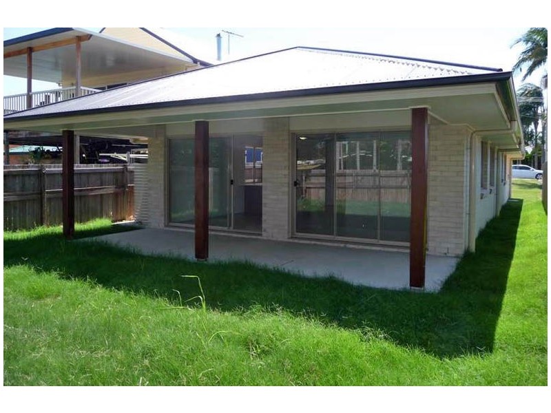 13 Tina Street, Redland Bay QLD 4165