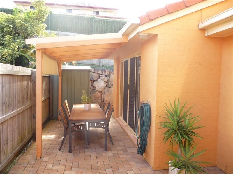 20 Hart Close, Mackenzie QLD 4156