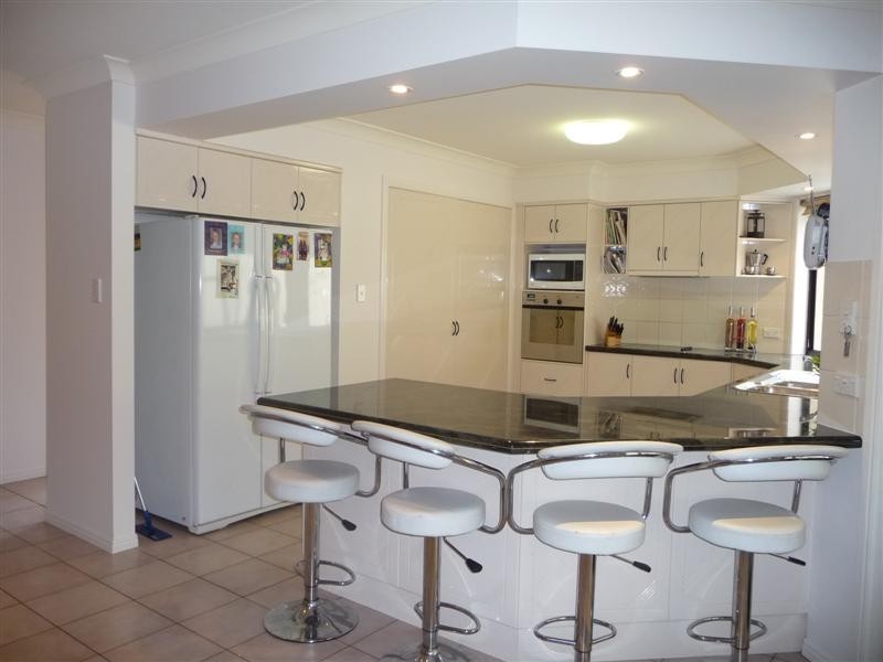 5 Duthie Court, Carindale QLD 4152