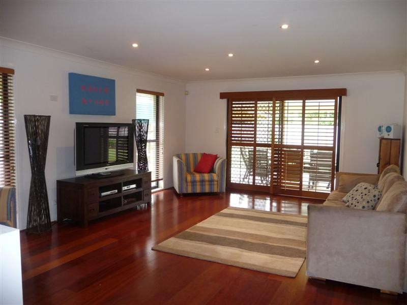 5 Duthie Court, Carindale QLD 4152