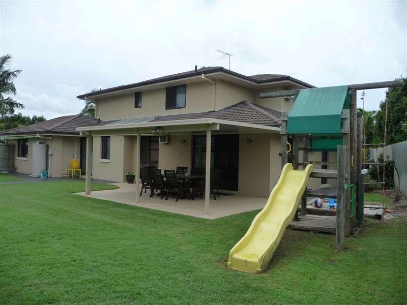 5 Duthie Court, Carindale QLD 4152