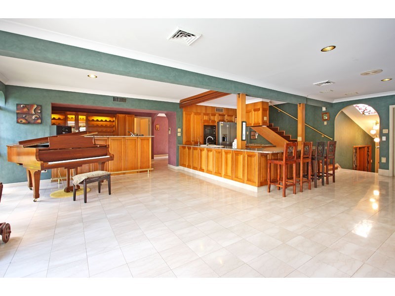 115 Garie Street, Wishart QLD 4122