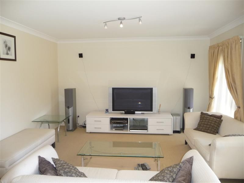 3 Puccini Place, Mackenzie QLD 4156