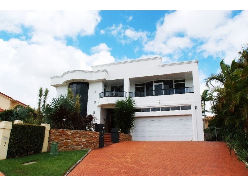 5 Tappin Court, Carindale QLD 4152