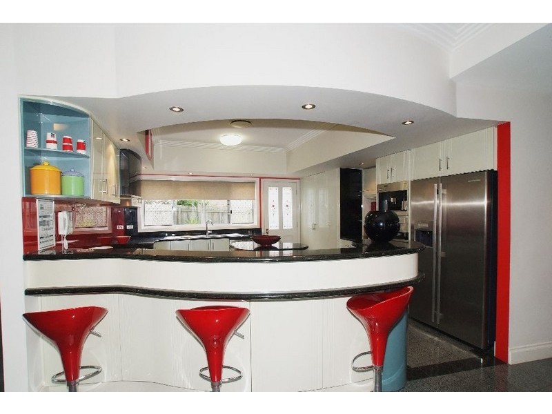 5 Tappin Court, Carindale QLD 4152