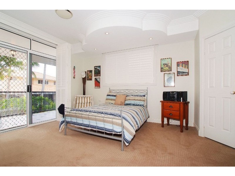 5 Tappin Court, Carindale QLD 4152