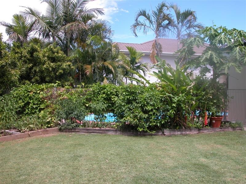 25 Glastonbury Place, Carindale QLD 4152