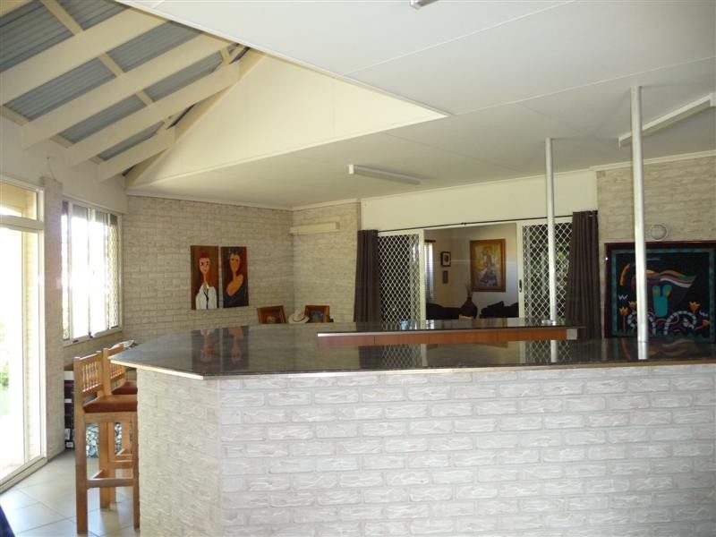 20 Clearmount Crescent, Carindale QLD 4152