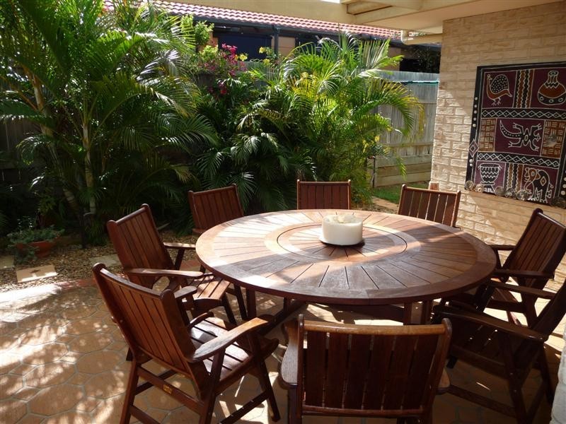 20 Clearmount Crescent, Carindale QLD 4152