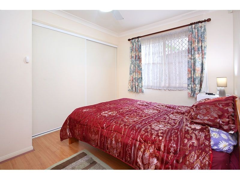 37 Ridgeview Street, Carindale QLD 4152