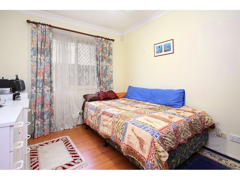 37 Ridgeview Street, Carindale QLD 4152