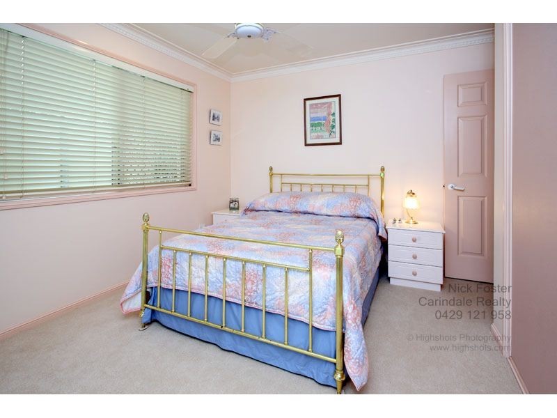 8 Carnegie Court, Carindale QLD 4152