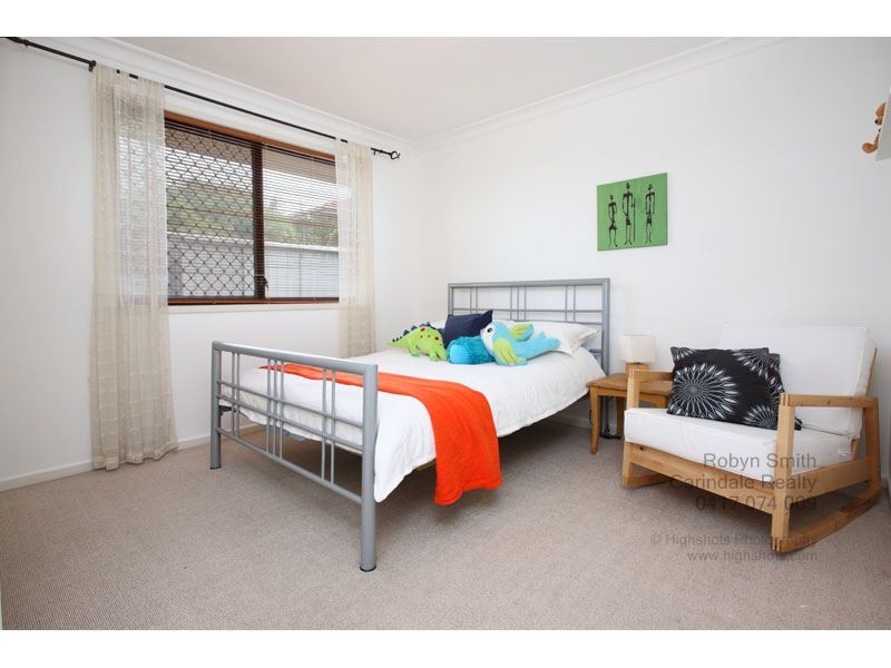 12 Narrabeen Crescent, Carindale QLD 4152