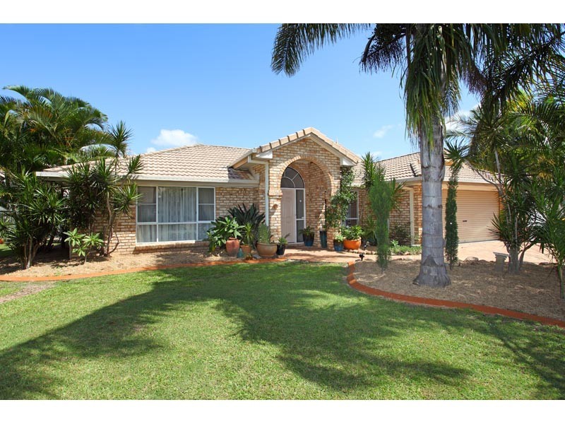 9 Michelangelo Crescent, Mackenzie QLD 4156