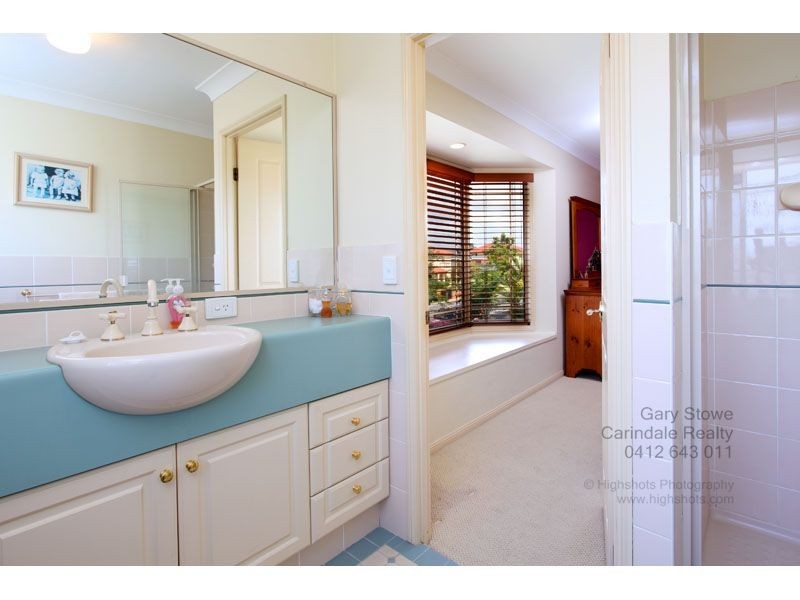 135 Cribb Road, Carindale QLD 4152