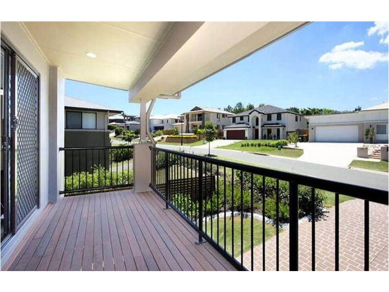 19 Lachlan Drive, Wakerley QLD 4154