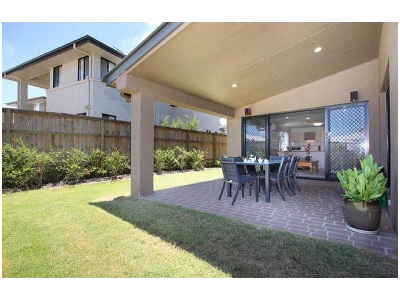 19 Lachlan Drive, Wakerley QLD 4154