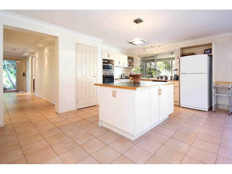 81 Gainsborough Avenue, Mackenzie QLD 4156