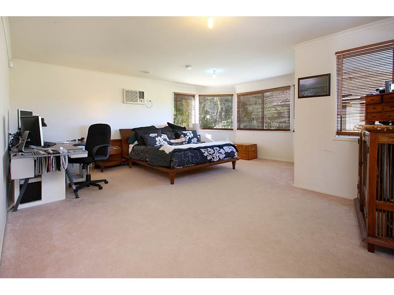 11 Eucalypt Close, Mackenzie QLD 4156