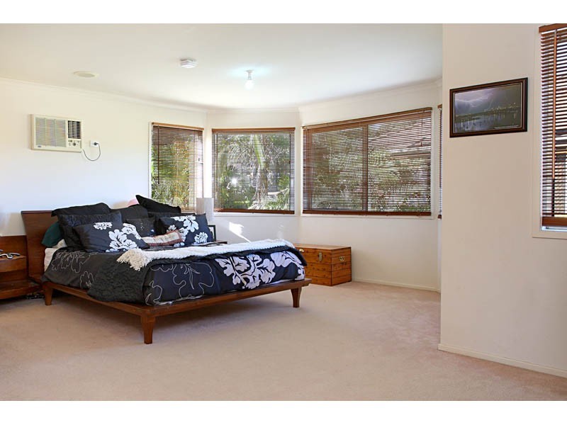 11 Eucalypt Close, Mackenzie QLD 4156