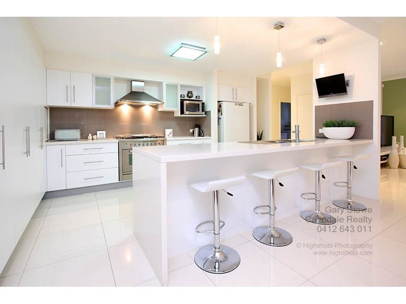 17 Jackman Street, Coorparoo QLD 4151