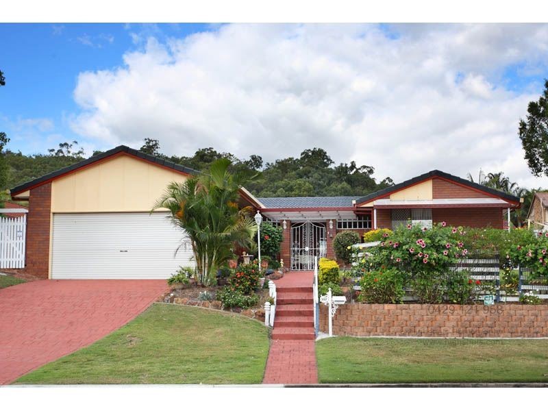 397 Winstanley Street, Carindale QLD 4152